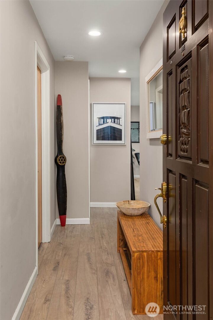 Property Photo: 65 Kirkland Avenue 101 WA 98033