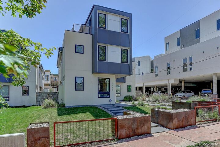 Property Photo:  1930 W 35th Avenue  CO 80211 