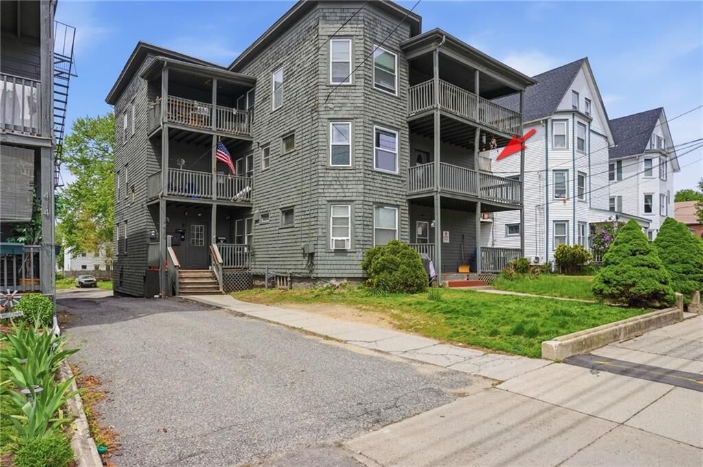 Property Photo:  420 Rathbun Street 9  RI 02895 