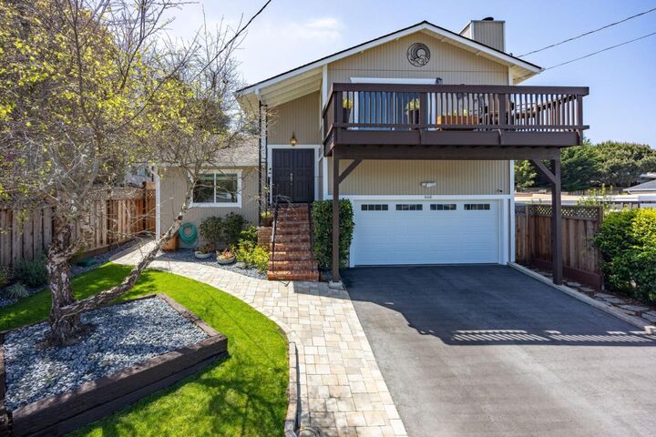 Property Photo: 468 4th Street CA 94037