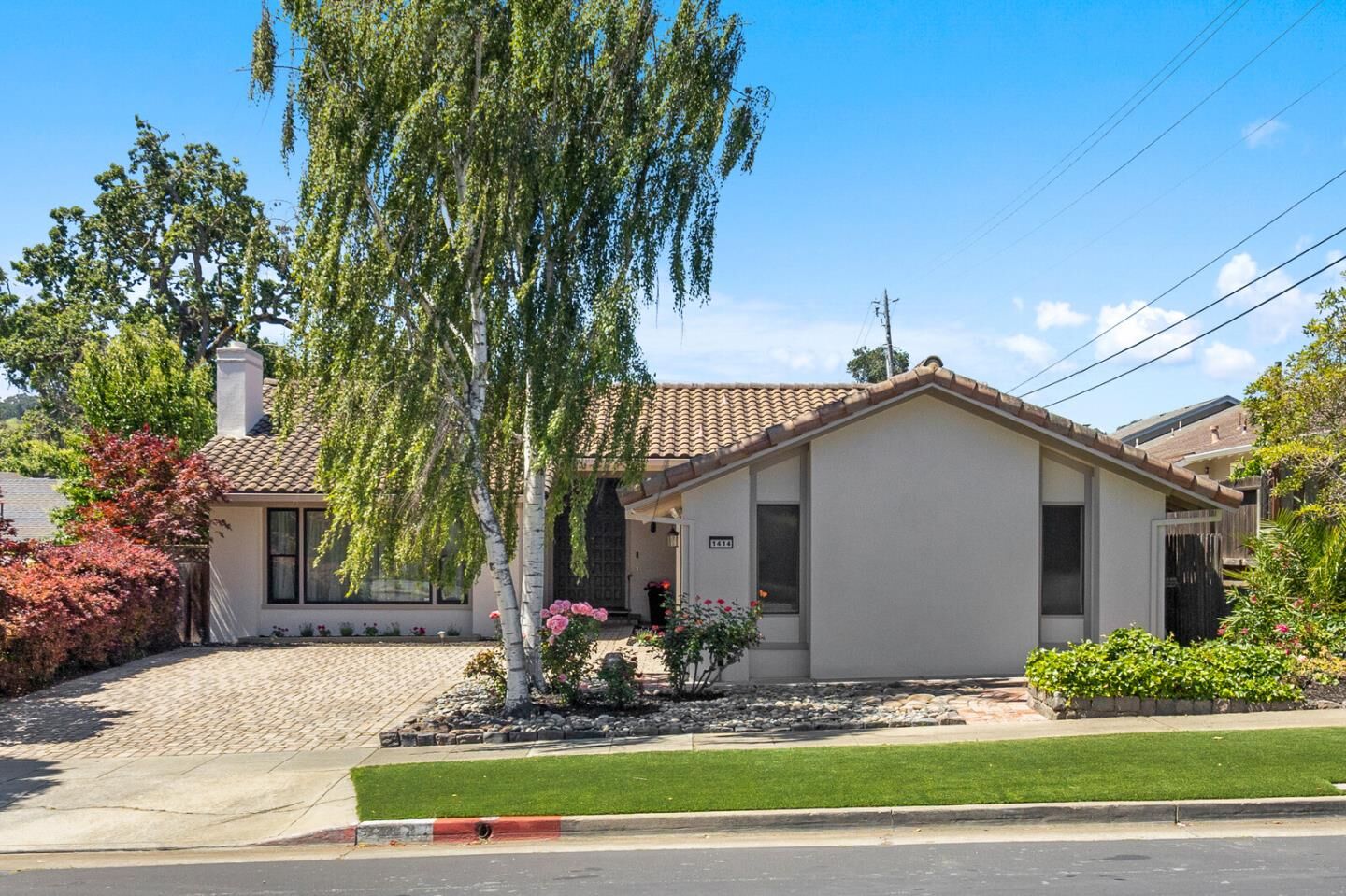 Property Photo: 1414 Alameda De Las Pulgas CA 94402