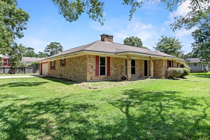 Property Photo:  13280 Saddlewood  TX 77713 
