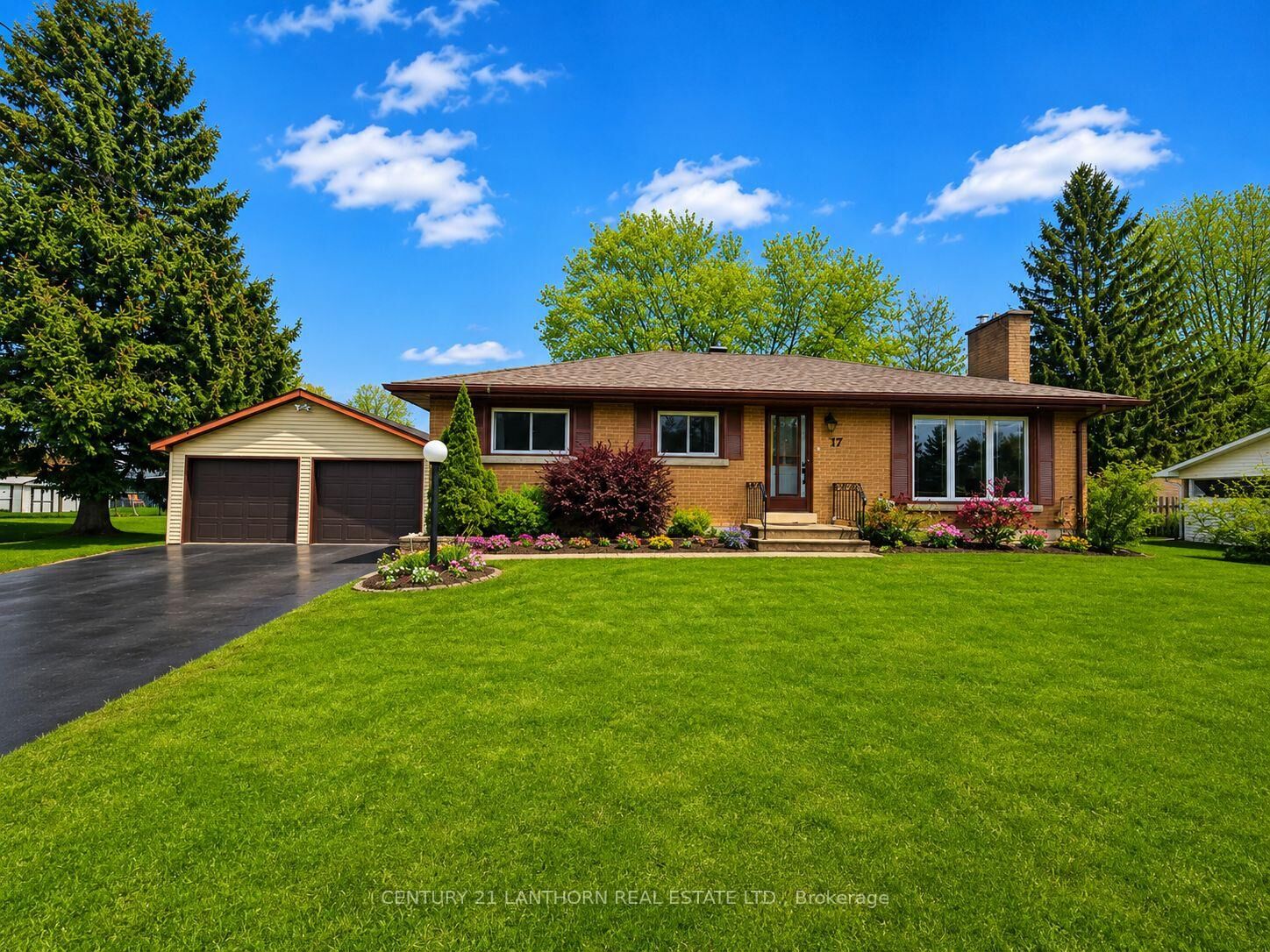 Property Photo: 3517 Charleville Road ON K0E 1T0