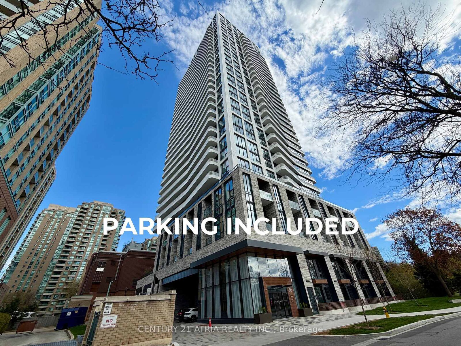 Property Photo: 36 Olive Avenue 301 ON M2N 0M4