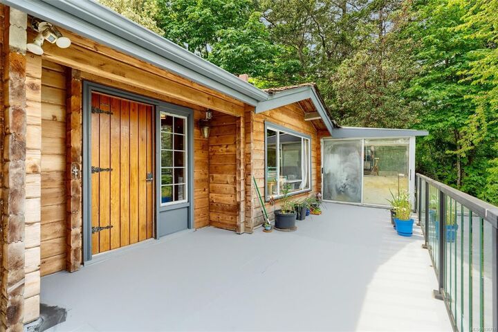 Property Photo:  6898 Woodward Dr  BC V8M 1A9 