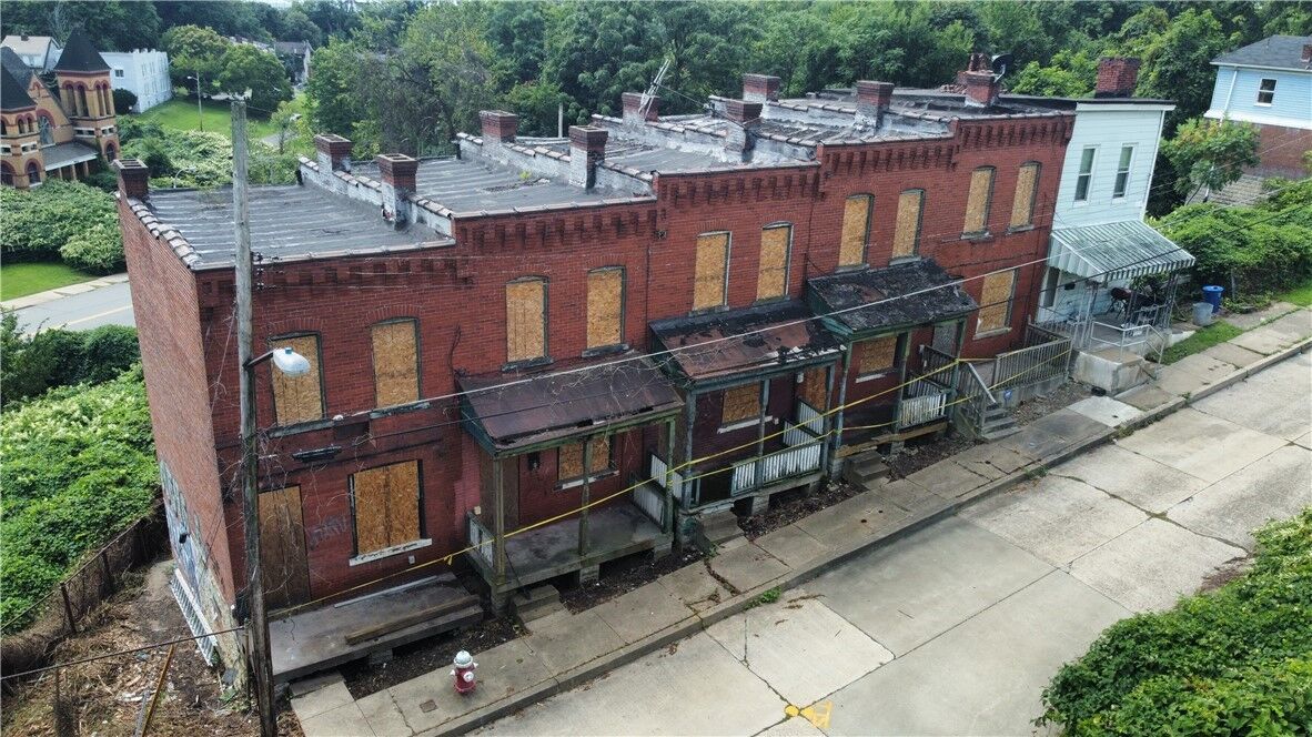 Property Photo: 2950 Orbin St PA 15219