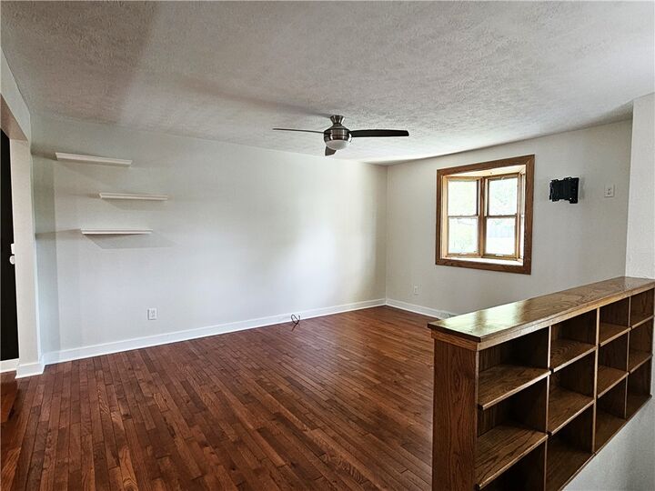 Property Photo: 322 Chelsea Dr PA 15601
