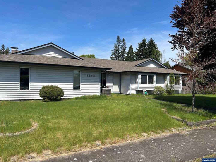 Property Photo: 3273 Monroe Av NE OR 97301