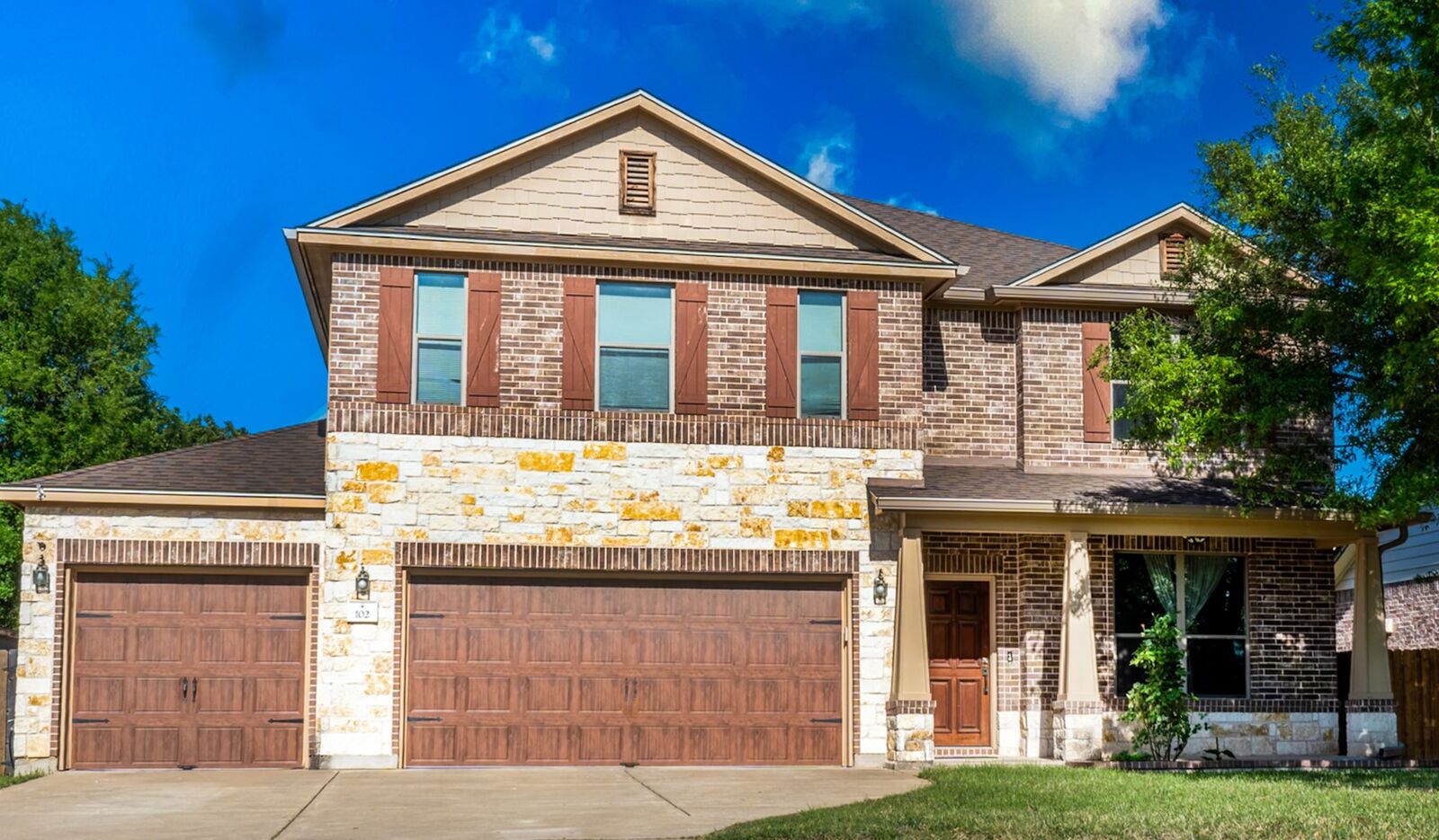 Property Photo:  102 Outpost Cove  TX 78613 