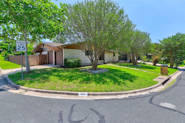 Property Photo:  4813 Broadhill Drive  TX 78723 