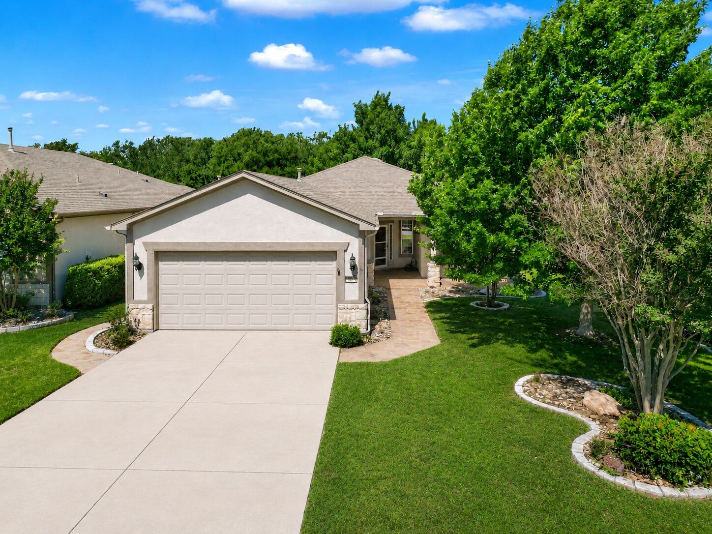 Property Photo: 704 Independence Creek Lane TX 78633
