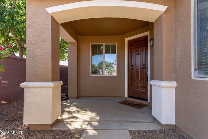 Property Photo:  119 W Leatherwood Avenue  AZ 85140 