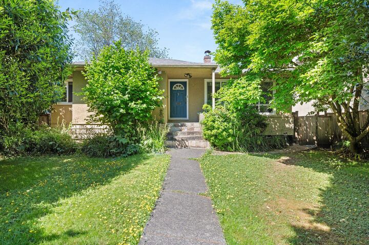2323 W 23rd Avenue — photo 1