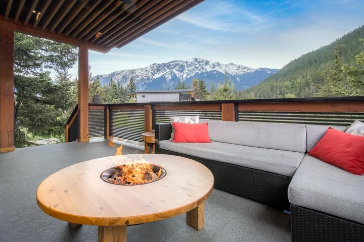 Property Photo: 7456 Dogwood Street BC V0N 0A7