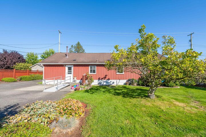 Property Photo: 6282 175B Street BC V3S 5Z4