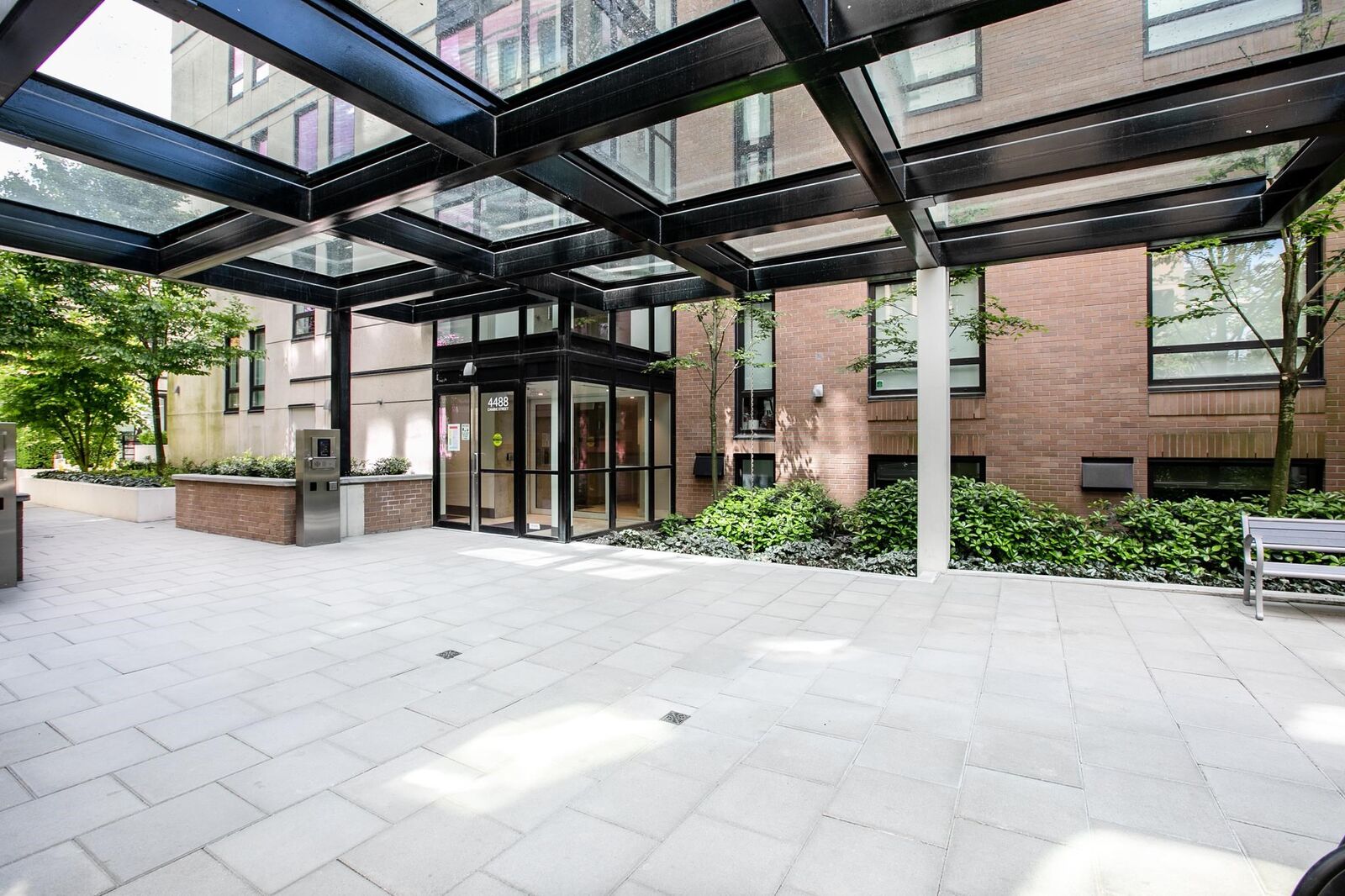 Property Photo: 4488 Cambie Street 307 BC V5Y 0M2