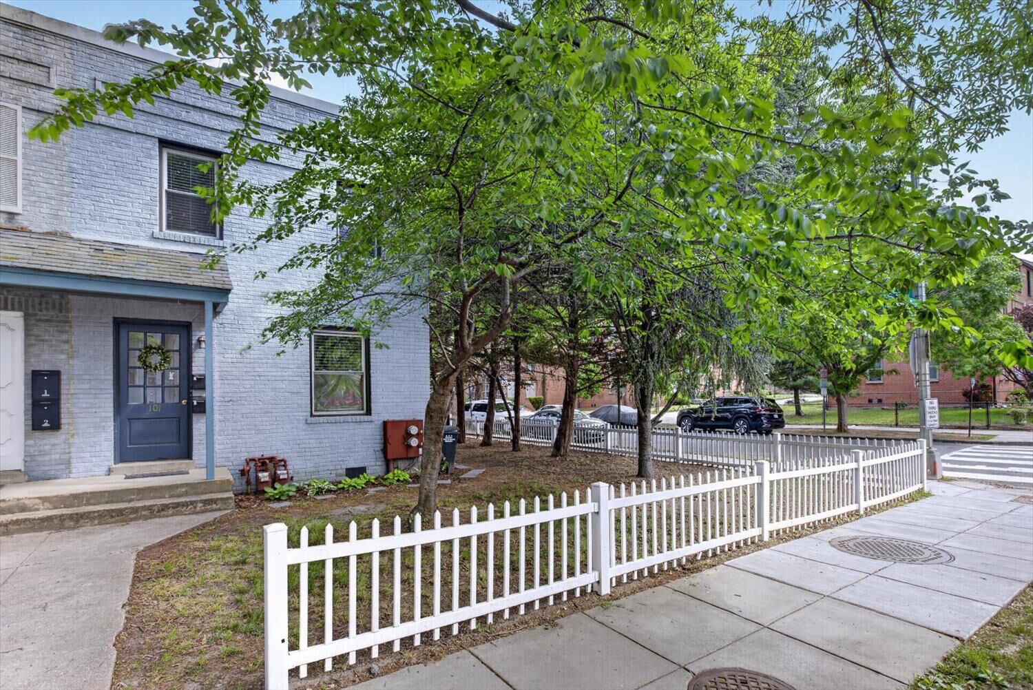 Property Photo:  101 P Street SW  DC 20024 
