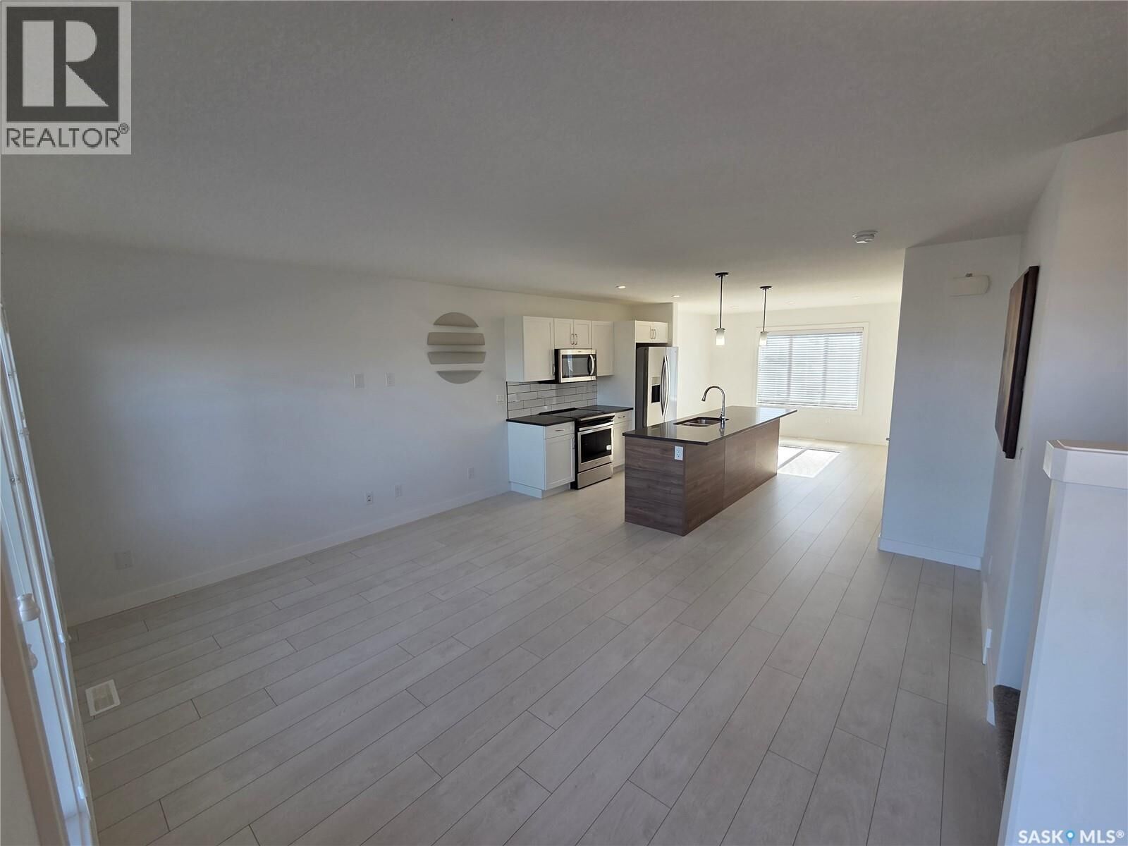 Property Photo:  324 McOrmond Drive  SK S7V 0W9 