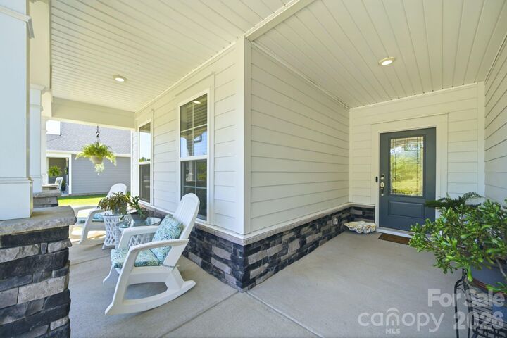 Property Photo: 2613 Manor Stone Way NC 28079