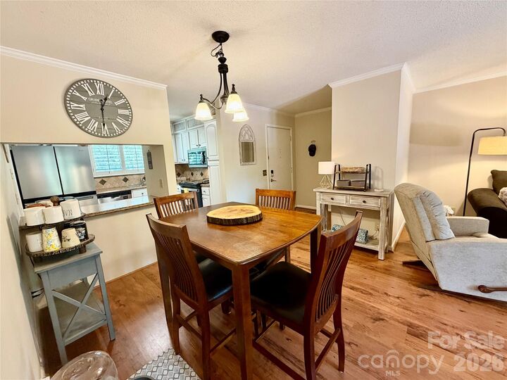 Property Photo: 3100 Heathstead Place NC 28210