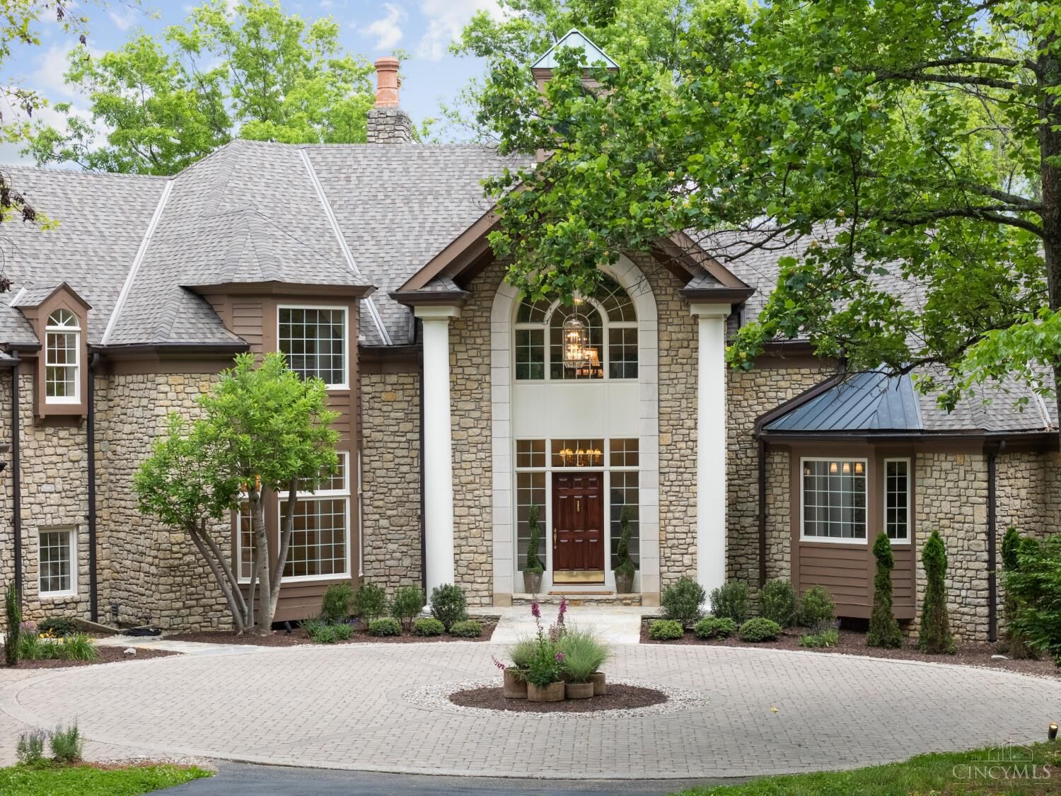 Property Photo:  8690 Hopewell Road  OH 45242 