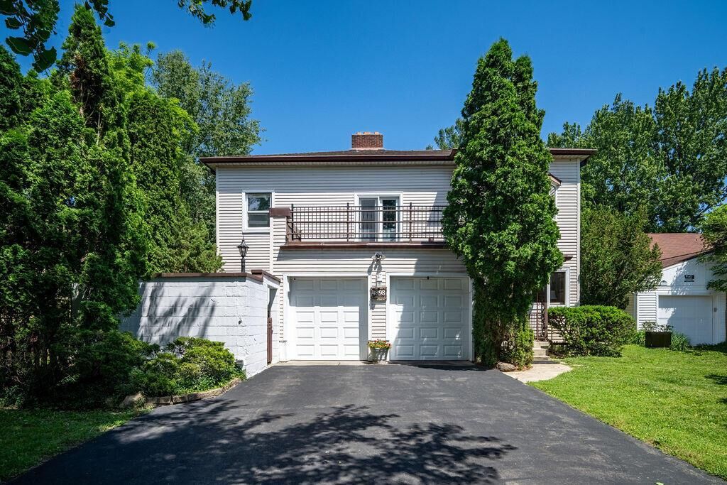 Property Photo:  4898 Sharon Avenue  OH 43214 