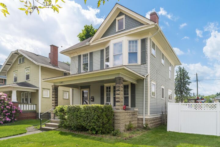 Property Photo:  195 Jefferson Road  OH 43055 