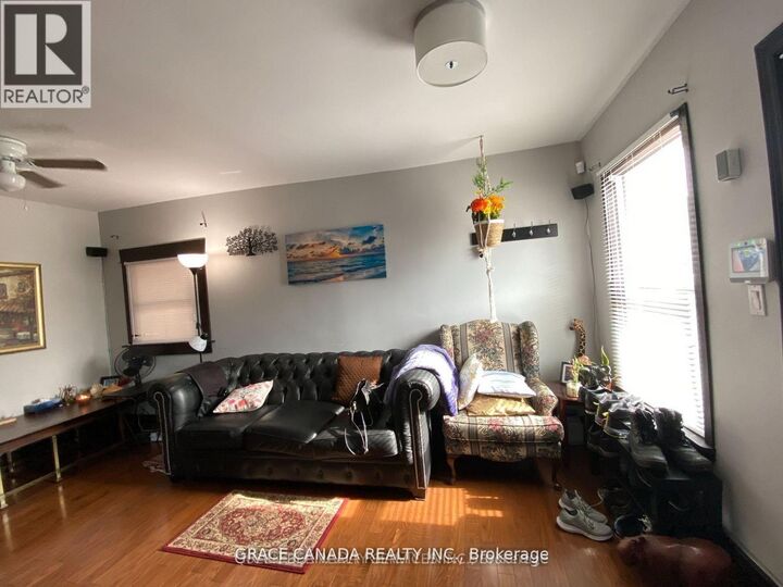 Property Photo:  4765 Sixth Avenue Main Level  ON L2E 4T6 