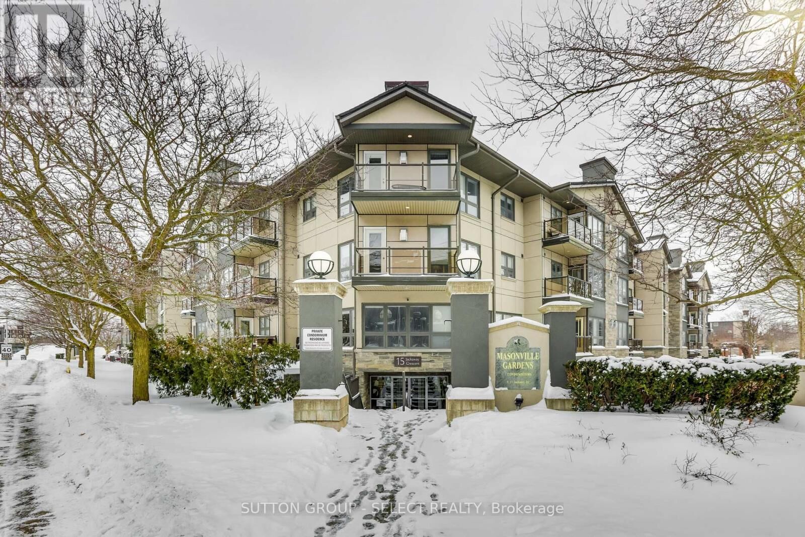 Property Photo:  15 Jacksway Crescent 315  ON N5X 3T8 
