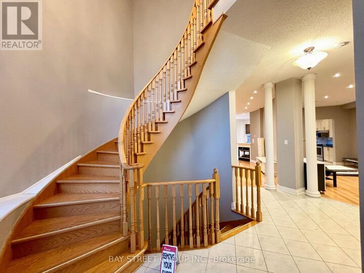 Property Photo:  69 Princeton Avenue  ON L4S 2E7 