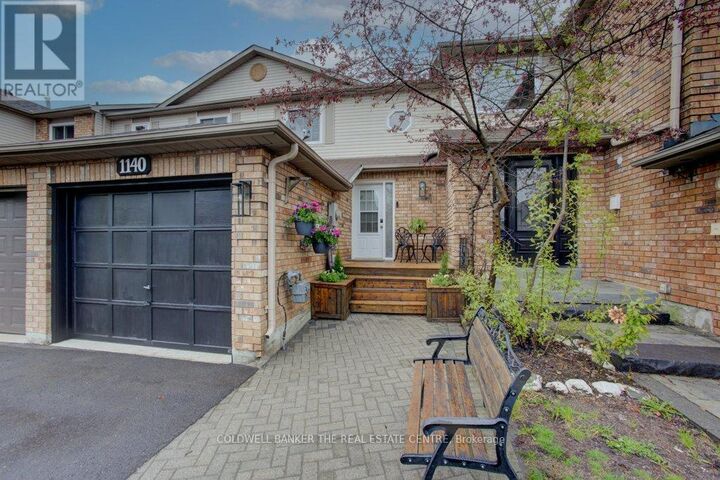 Property Photo: 1140 Inniswood Street ON L9S 1Y1
