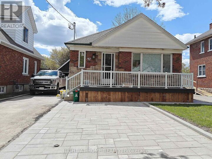 Property Photo:  92 Cadillac Avenue South Basement  ON L1H 5Z2 