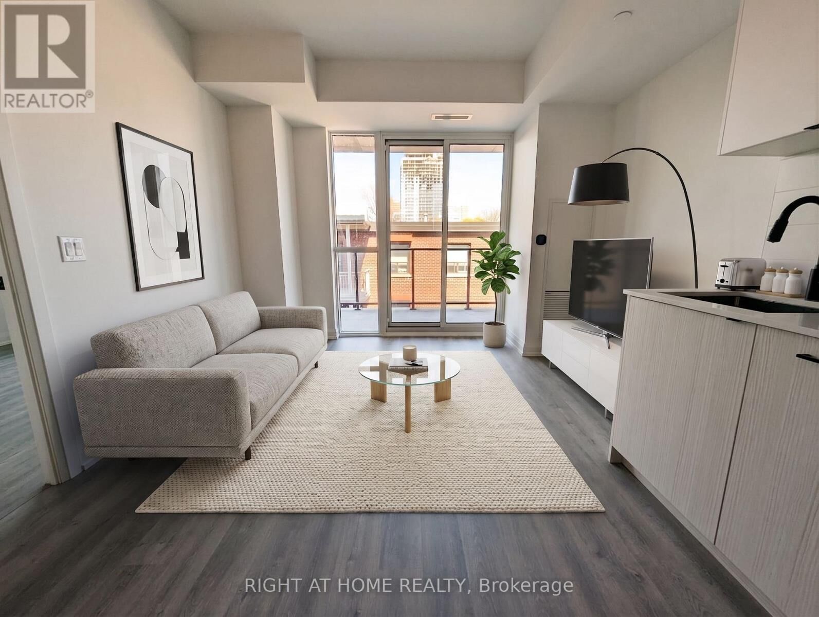 Property Photo:  2369 Danforth Avenue 313  ON M4C 1K8 