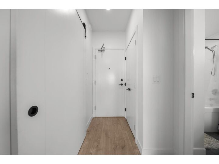 Property Photo:  32838 Landeau Place 414  BC V2S 0M6 