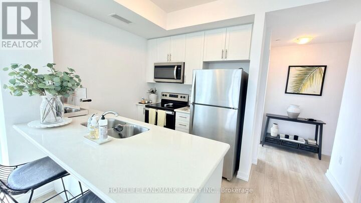 Property Photo:  460 Dundas Street East 1009  ON L8B 2A5 