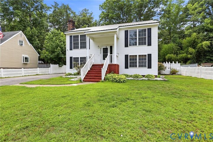 Property Photo: 9630 Lost Forest Drive VA 23237