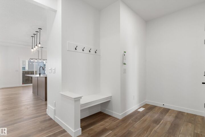 Property Photo:  8608 183 Avenue NW  AB T5Z 0X5 