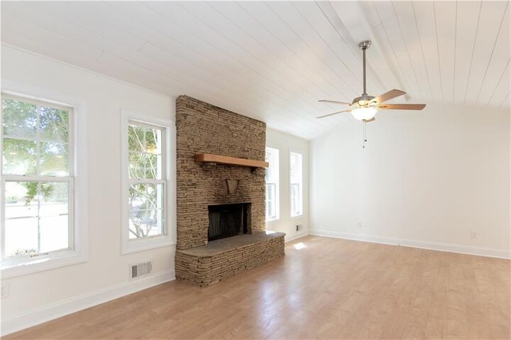 Property Photo:  533 Arnold Mill Road  GA 30188 