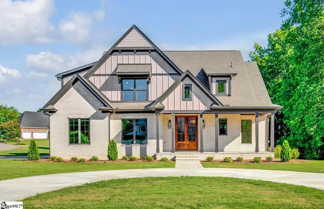 Property Photo: 354 S Monterey Drive SC 29369