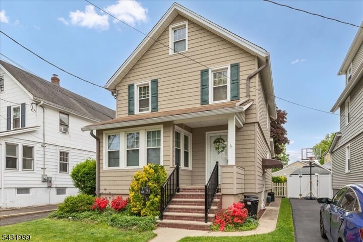Property Photo:  419 Oak St 2  NJ 07027 