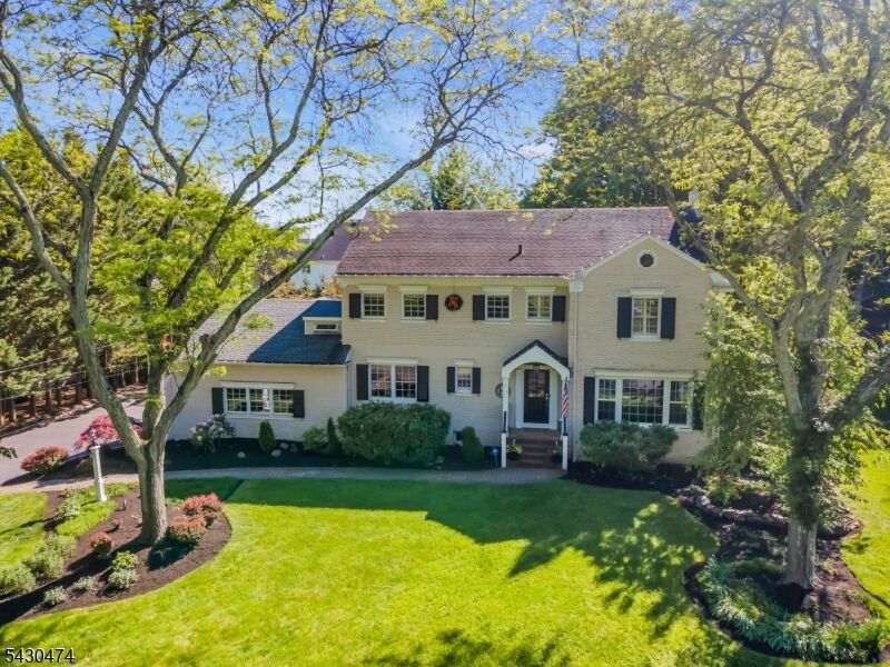 Property Photo:  935 Minisink Way  NJ 07090 
