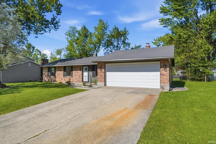 Property Photo:  5001 Firwood Drive  IN 46835-4068 