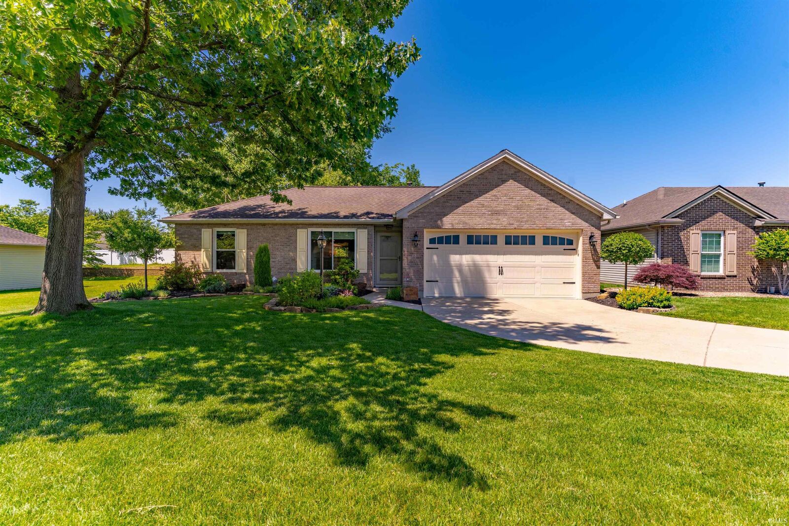 Property Photo:  6007 Stardance Pointe  IN 47715 