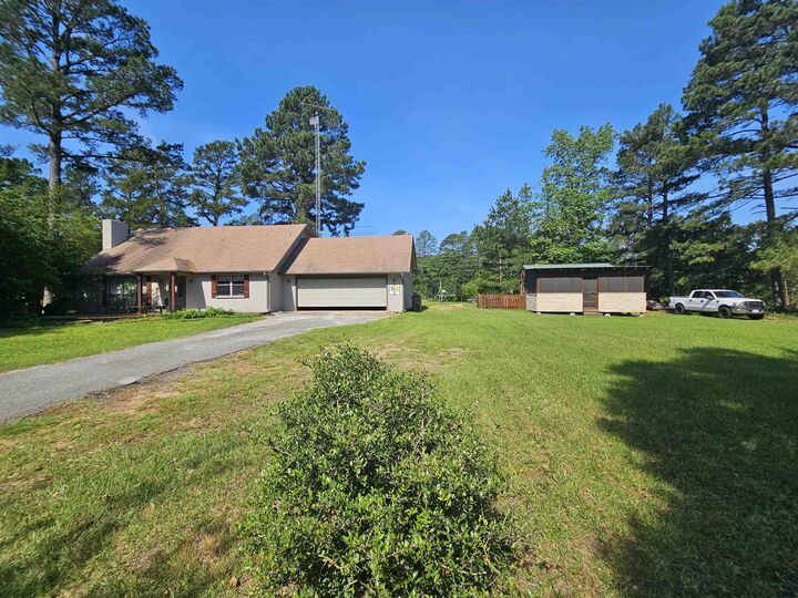 Property Photo: 411 Green Meadow Trail TX 75765