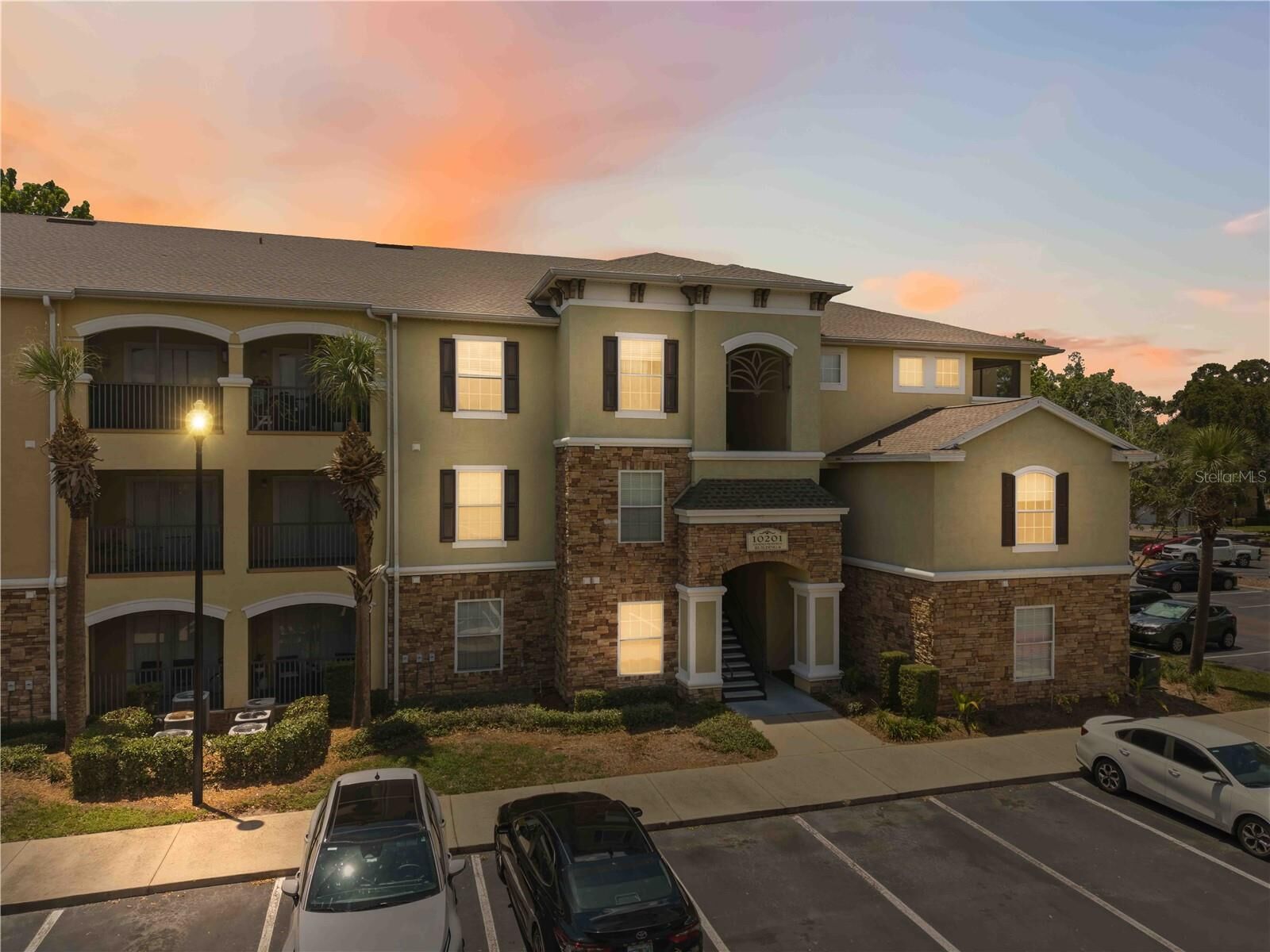 Property Photo: 10201 Courtney Palms Boulevard 204 FL 33619