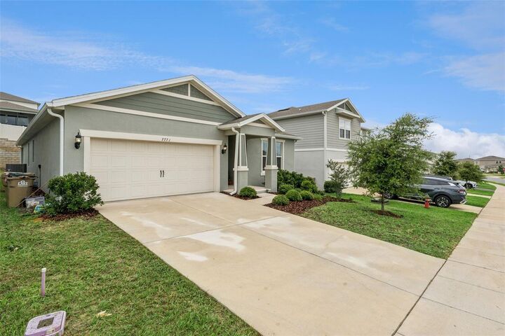 Property Photo:  7771 Syracuse Drive  FL 34714 