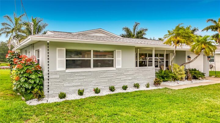 Property Photo:  508 Shore Drive  FL 33771 
