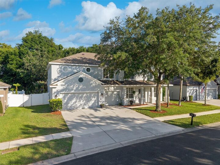 Property Photo: 7180 Winding Lake Circle FL 32765