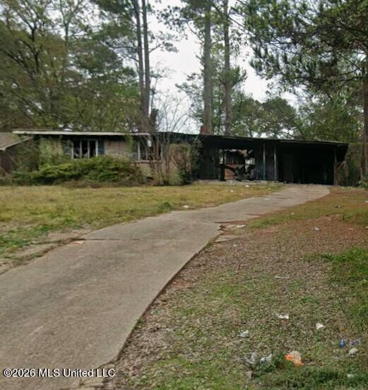 Property Photo:  313 Lawrence Road  MS 39206 