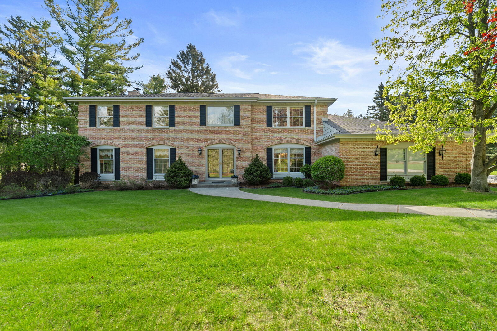 Property Photo:  9840 N Otto Rd  WI 53092 